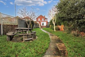 Photo 22- click for photo gallery